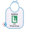 babero nieto en prácticas azul